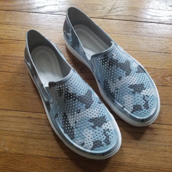 Crocs Cililane Slip on Women's Size 8 - Picture 7 of 7